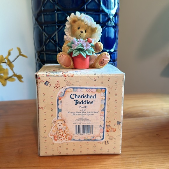 Cherished Teddies Violet Blessings Bloom When You Are Near 1995 Figurine w/Box - Picture 2 of 7